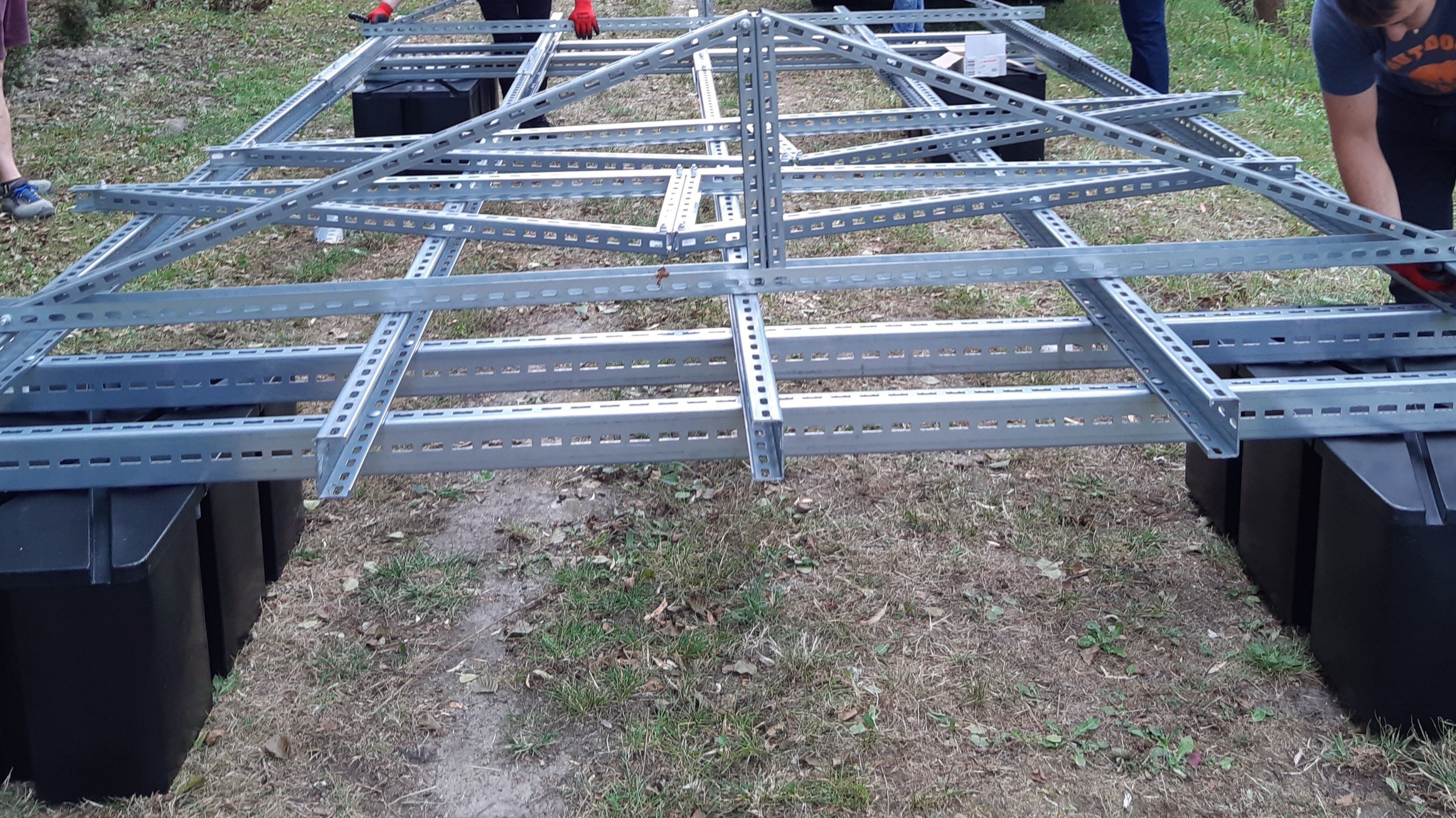 FLOAT FOR PHOTOVOLTAICS 100 CM X 50 CM X 42 CM
