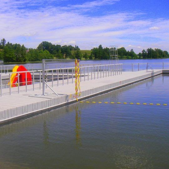 Bočné bezpečnostné zábradlie k modulárnemu mólu (50cm) 112x110 cm